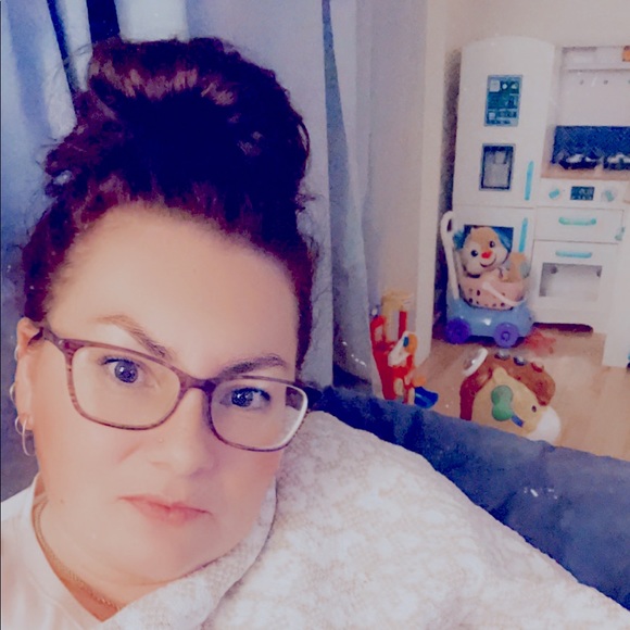 Meet your Posher, Tammy - Picture 1 of 1